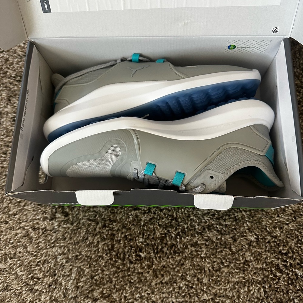 NWT Women’s Puma Golf Shoes